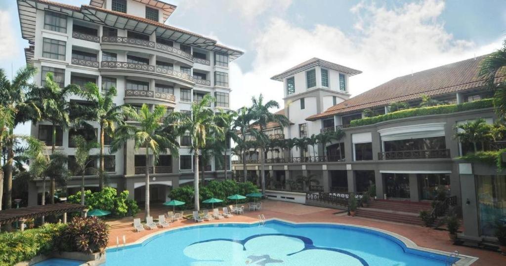 Suria Mahkota Apartment Malacca Luaran gambar